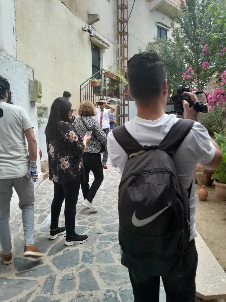 Excursión de periodistas a Aït Yne y a la aldea Aït L'Hassan, Tizi Ouzou