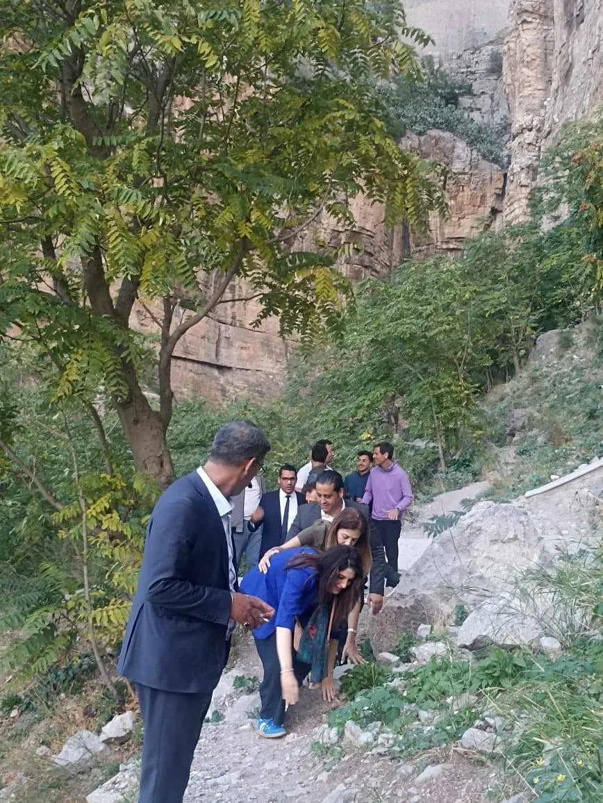 Visita del grupo periodístico estadounidense de ABC7 a Constantina