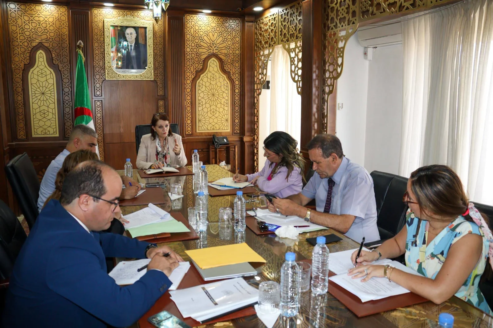 Préparation d’un forum national sur le tourisme thermal et la modernisation des stations de soins à Biskra