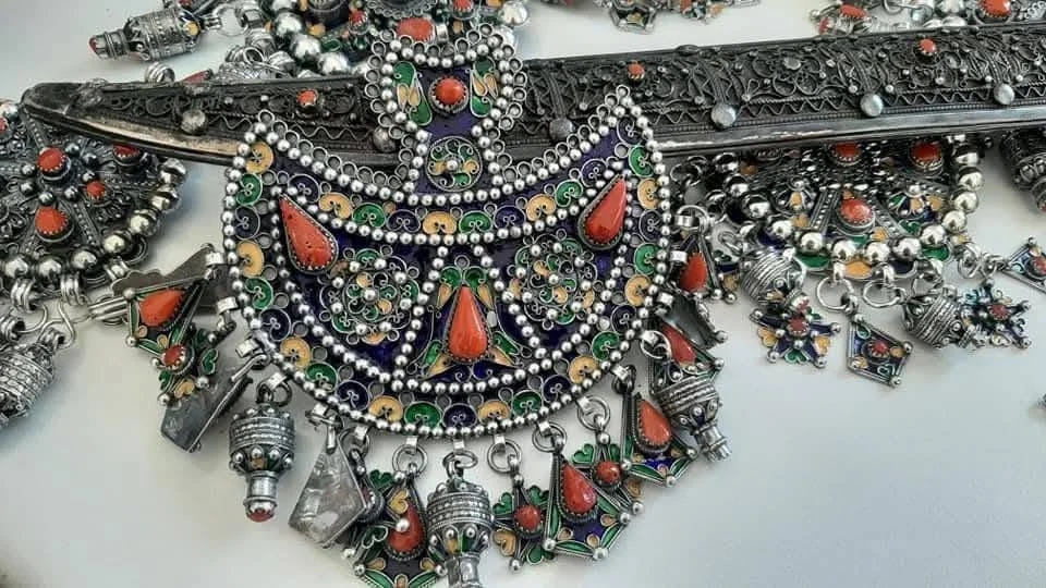 افتتاح الطبعة التاسعة عشرة لعيد الفضة بآث يني