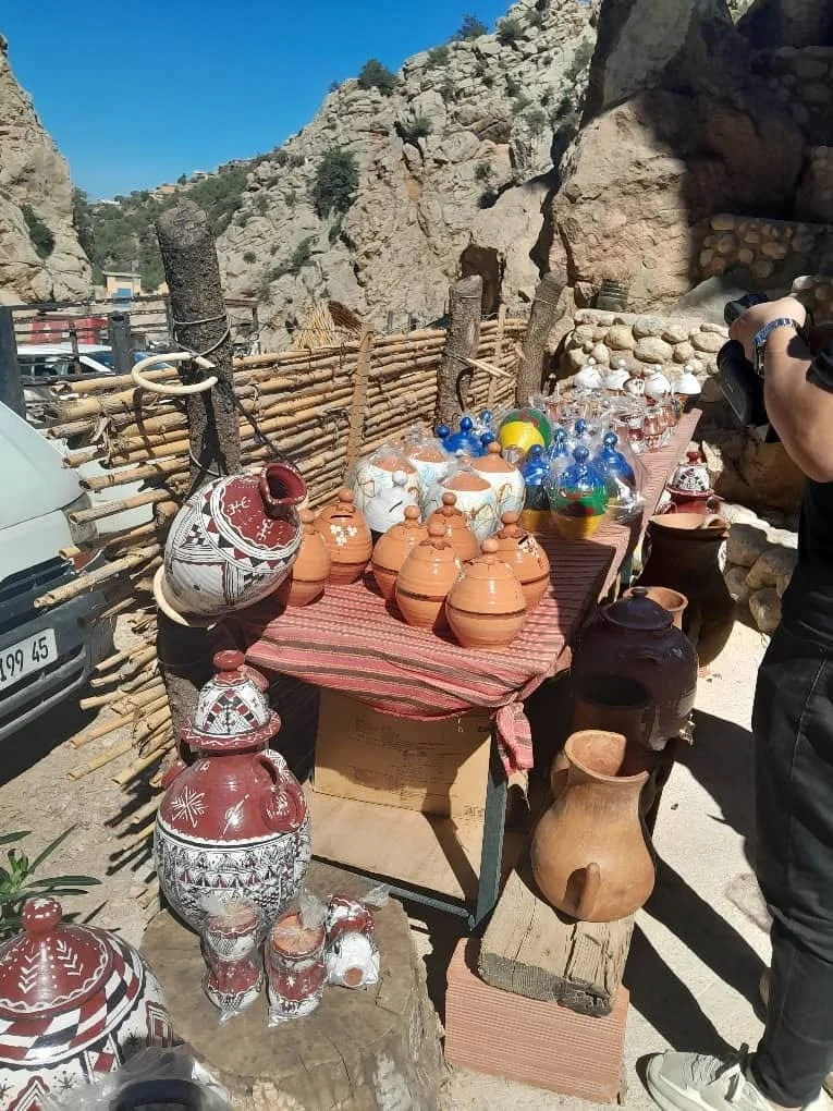 Excursión de periodistas a Taborit, elemento de la localidad de Bougnit