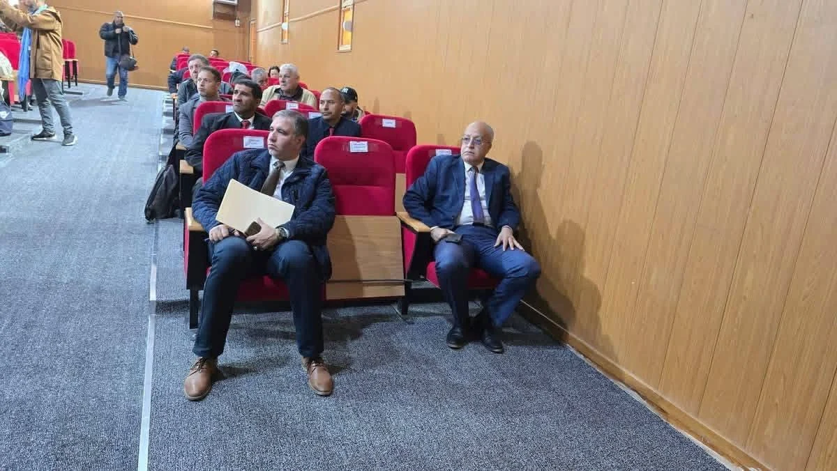 Charlas del Festival Internacional de Turismo Sahariano en la sala de Malik Ben Nabi