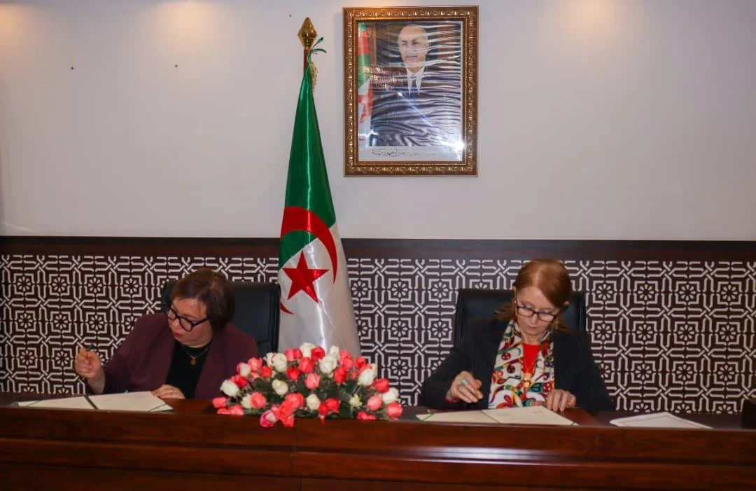 Signature d'un protocole de coopération relative à la formation de guides de tourisme non agréés entre le Ministère du Tourisme, le Ministère de l'Artisanat et le Ministère de la Formation et de l'Éducation professionnelle