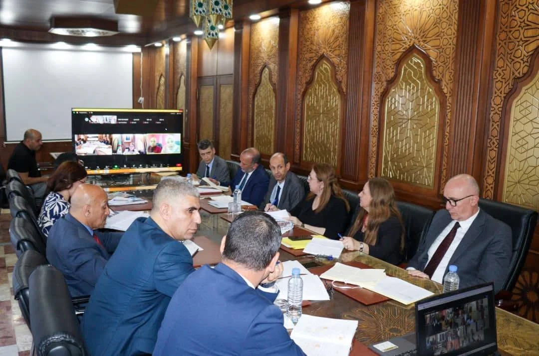 Reunión de coordinación entre la ministra de Turismo y los directores del turismo y la industria tradicional