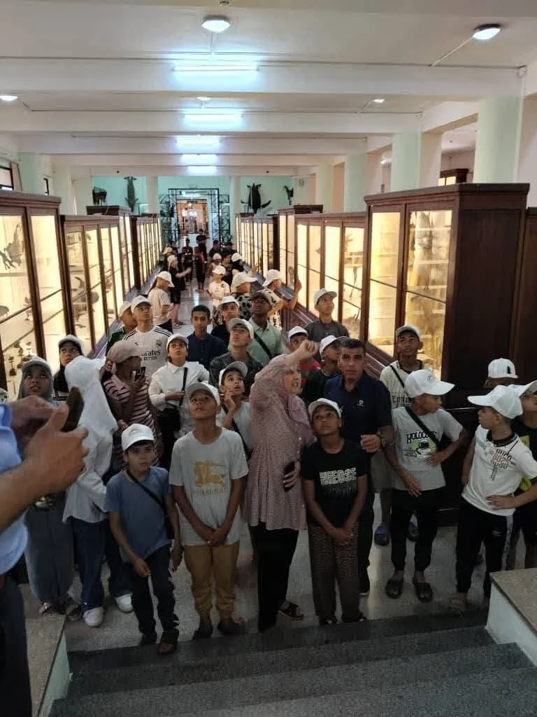 Partida de los estudiantes de la escuela de Al-Maghrib a Orán