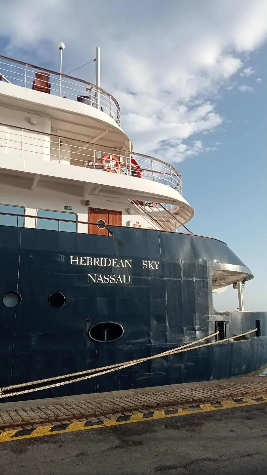 货轮 HEBRIDEAN SKY 抵达阿尔及尔港