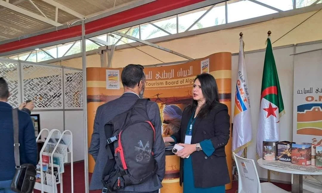 El salón del Diwan en el Festival Internacional de Turismo de las regiones áridas