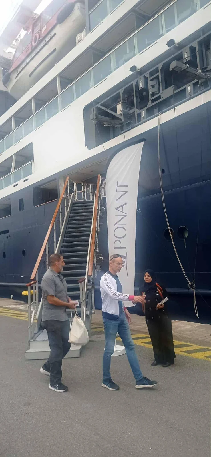 استقبال الباخرة PONANT Le Mont d’Urville بميناء الجزائر