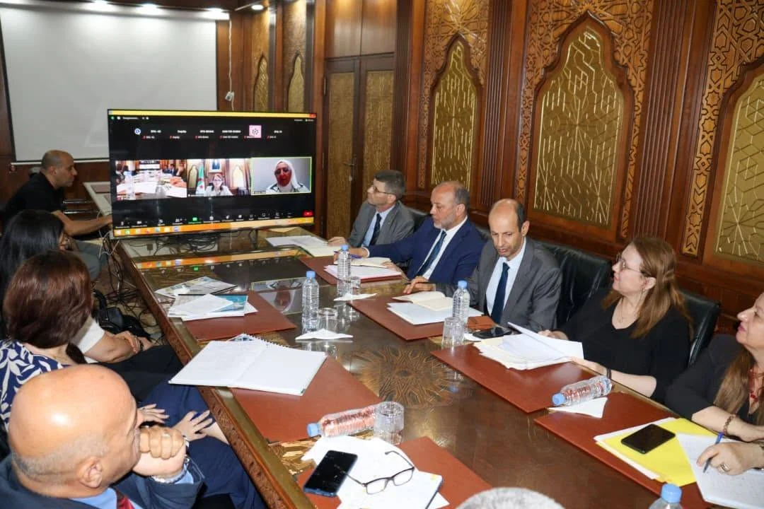 Reunión de coordinación entre la ministra de Turismo y los directores del turismo y la industria tradicional