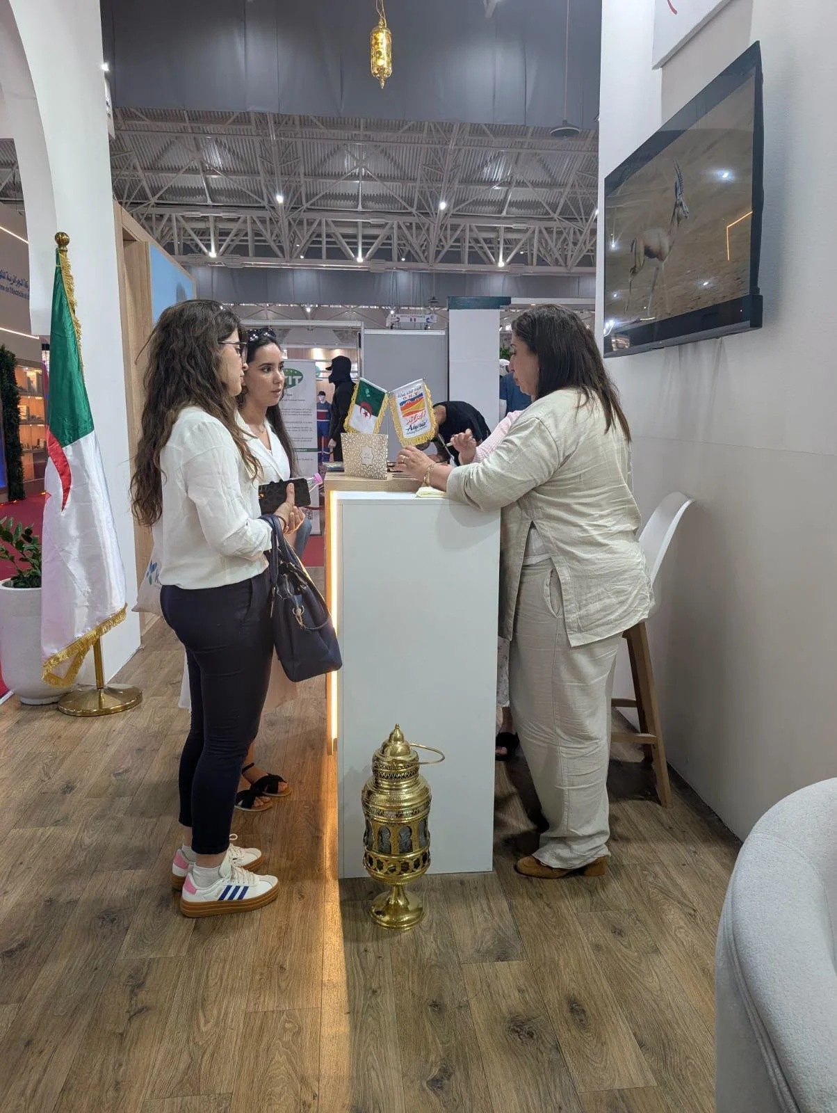 Participación del Diwan en la edición 57 del Museo Internacional de Argel