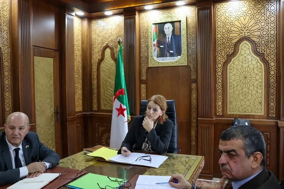 Suivi des préparatifs pour la participation à l'exposition d'Osaka 2025