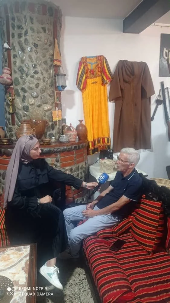Excursión de periodistas a Aït Yne y a la aldea Aït L'Hassan, Tizi Ouzou
