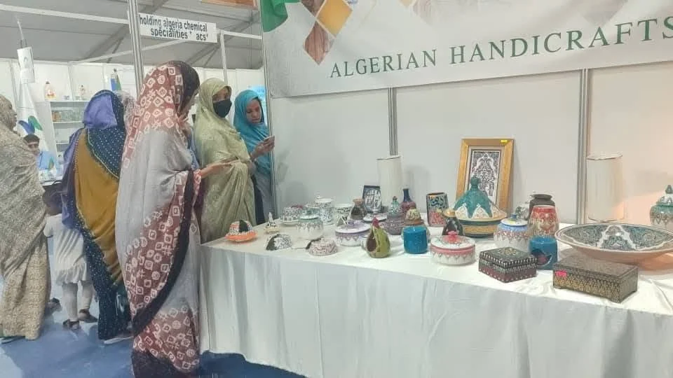 Participación continua del Diwan en el mercado de productos algerianos en N'gouakout