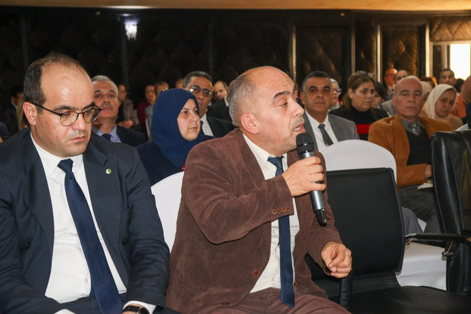 اللقاء الوطني التقييمي لقطاع السياحة والصناعة التقليدية لسنة 2025