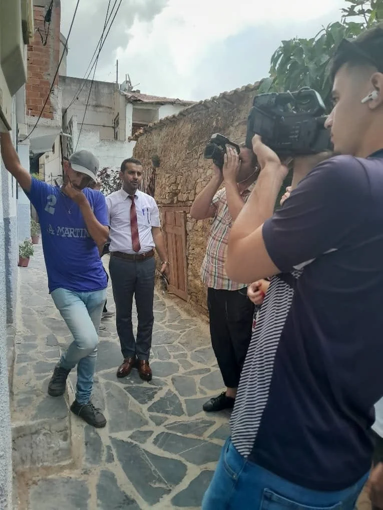 Excursión de periodistas a Aït Yne y a la aldea Aït L'Hassan, Tizi Ouzou
