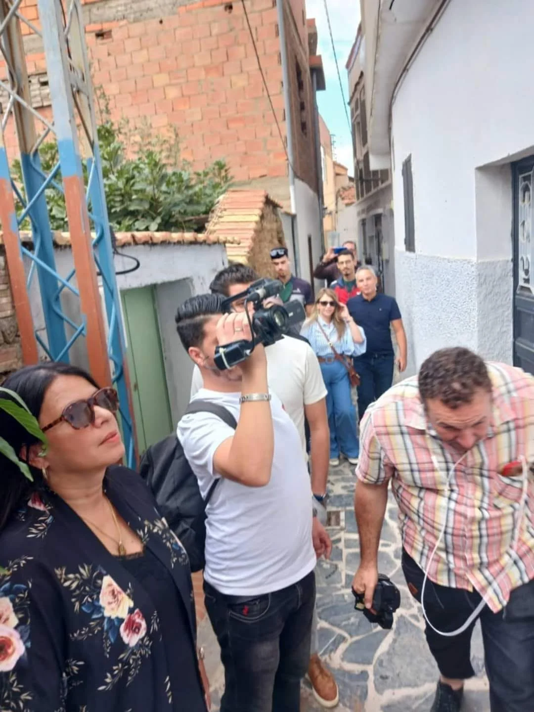 Excursión de periodistas a Aït Yne y a la aldea Aït L'Hassan, Tizi Ouzou