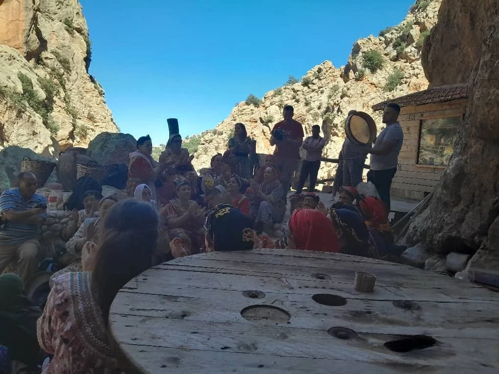 Excursión de periodistas a Taborit, elemento de la localidad de Bougnit