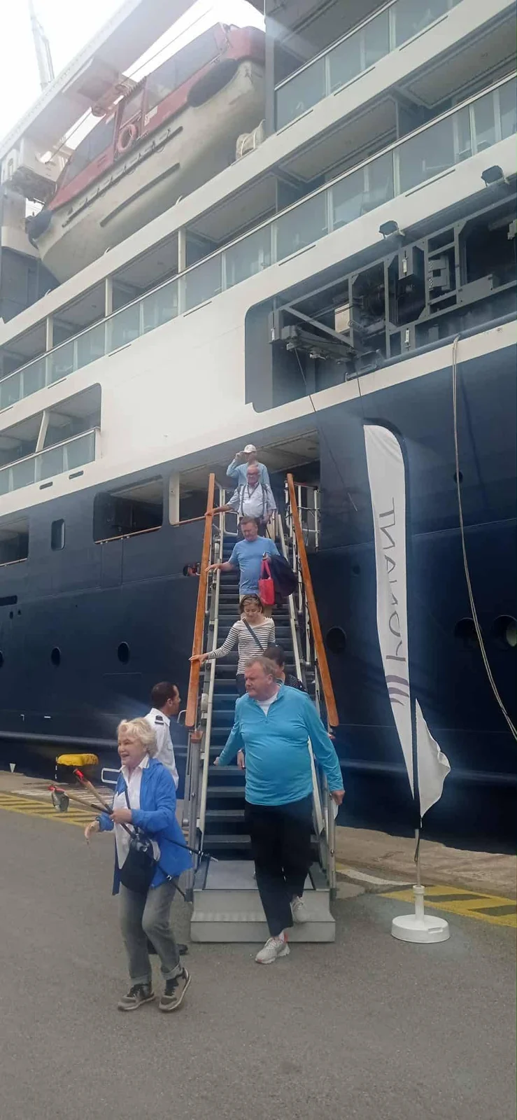 استقبال الباخرة PONANT Le Mont d’Urville بميناء الجزائر