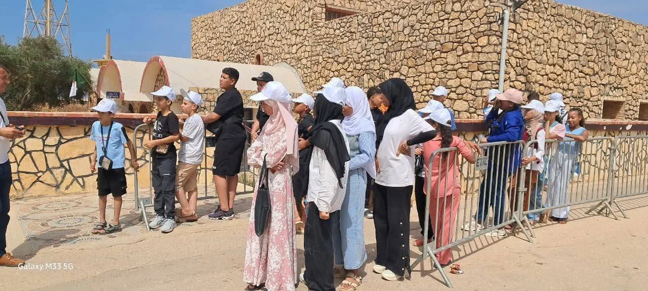 اليوم الثاني لرحلة تلاميذ المغير إلى وهران