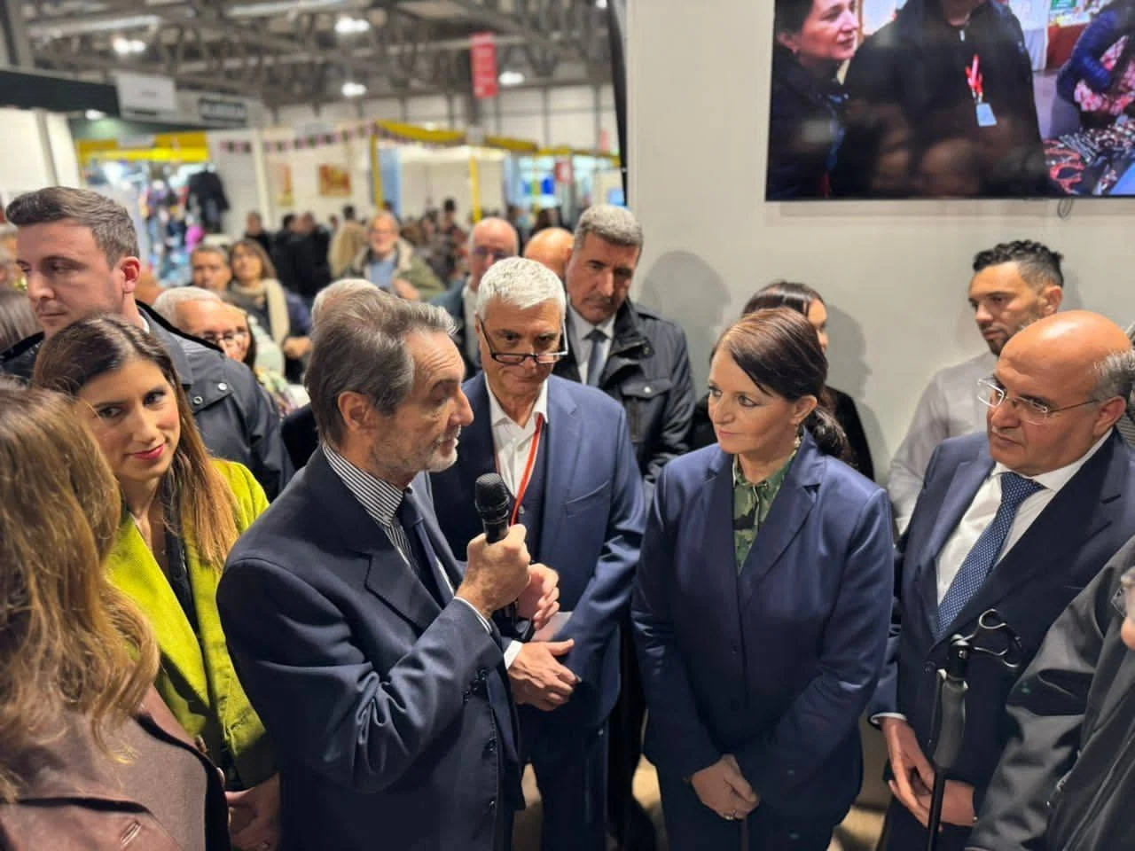 Ouverture du pavillon algérien au salon Artigiano in Fiera à Milan