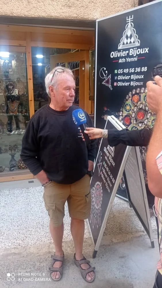 Excursión de periodistas a Aït Yne y a la aldea Aït L'Hassan, Tizi Ouzou