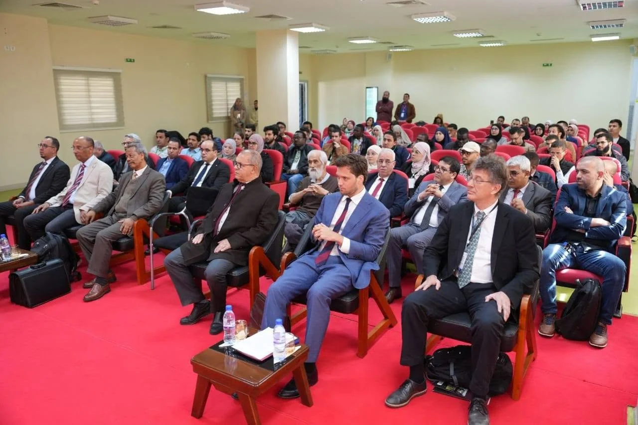 مشاركة الديوان في الملتقى العلمي بالمدرسة الوطنية العليا للرياضيات