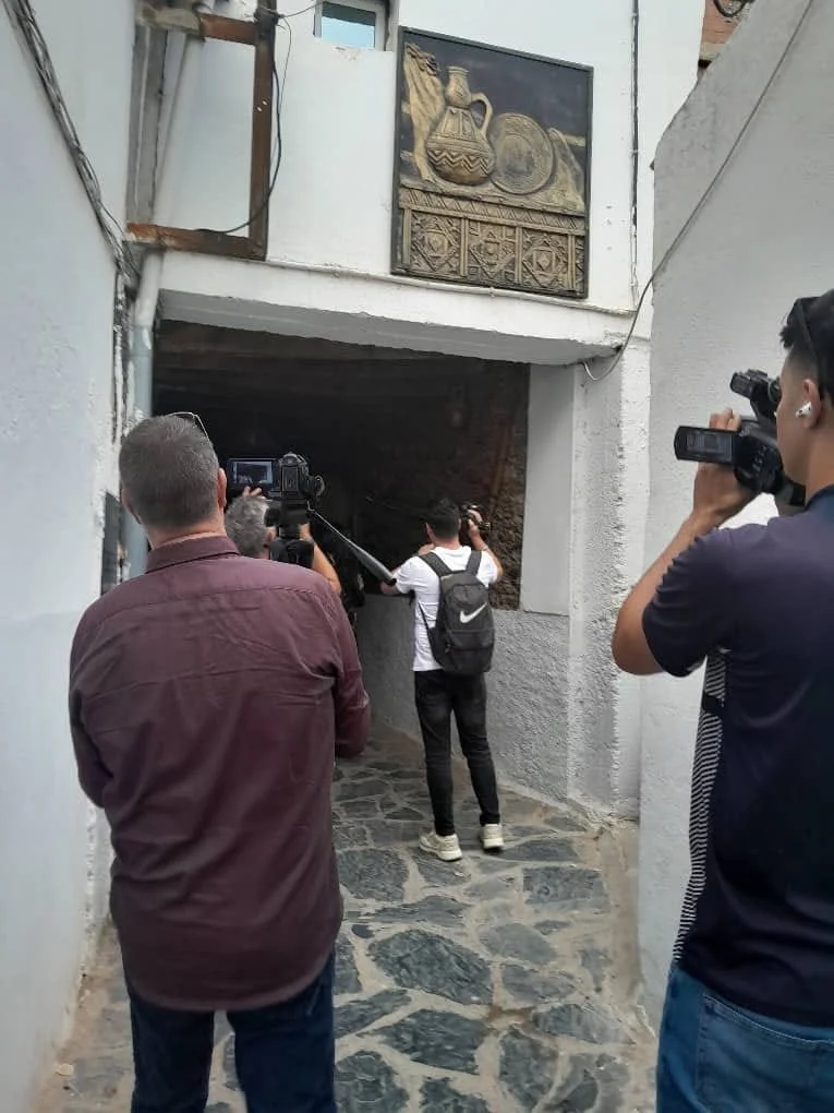 Excursión de periodistas a Aït Yne y a la aldea Aït L'Hassan, Tizi Ouzou