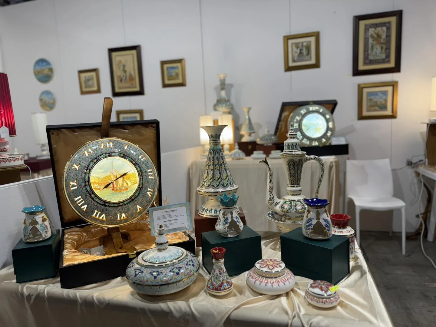 Ouverture du pavillon algérien au salon Artigiano in Fiera à Milan