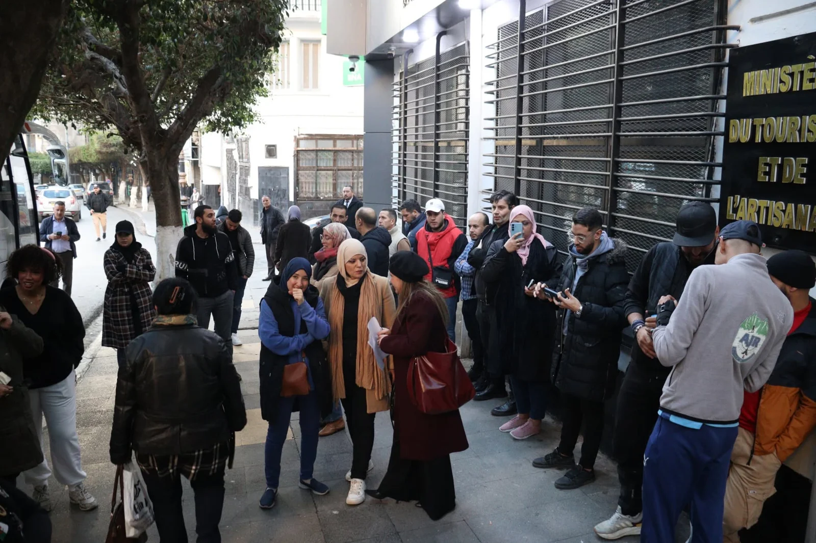 انطلاق الرحلة الاستكشافية للإعلاميين نحو تيميمون