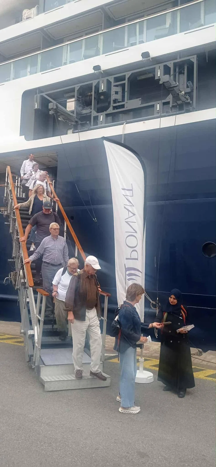 استقبال الباخرة PONANT Le Mont d’Urville بميناء الجزائر
