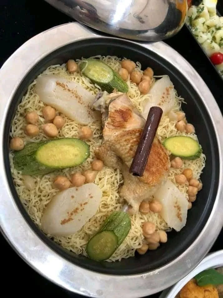 El rastat es uno de los platos tradicionales más populares de Argelia