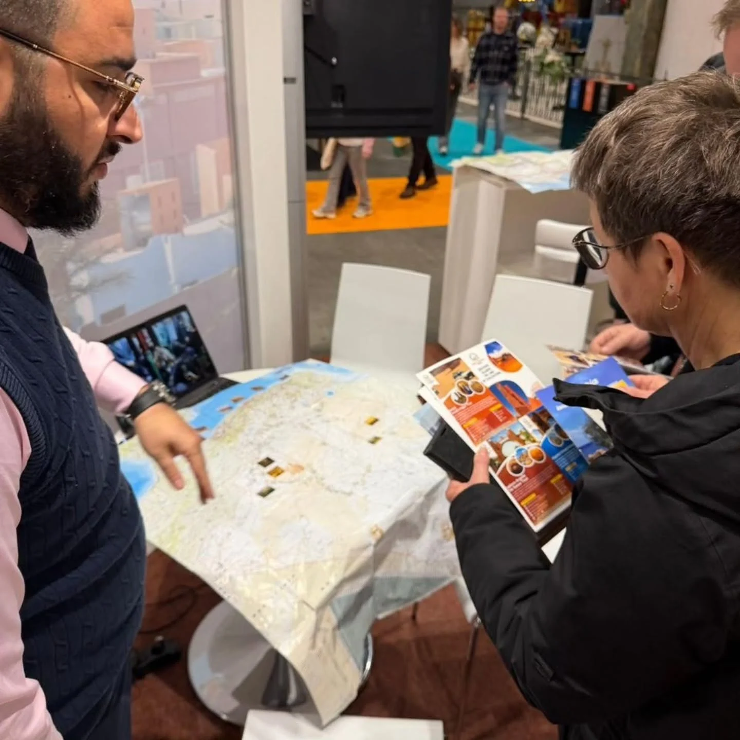 本届阿尔及利亚展台的最后一天,Vakantiebeurs