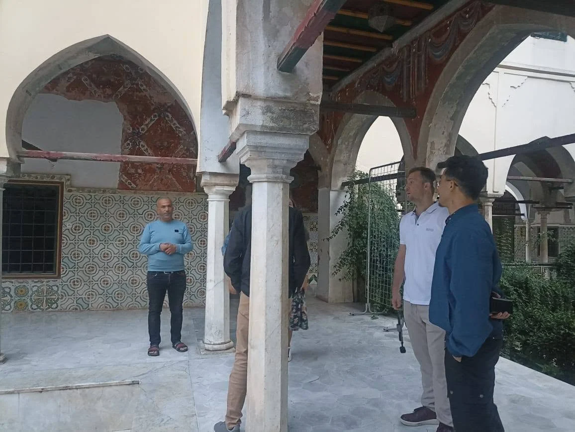 Visita del grupo periodístico estadounidense de ABC7 a Constantina