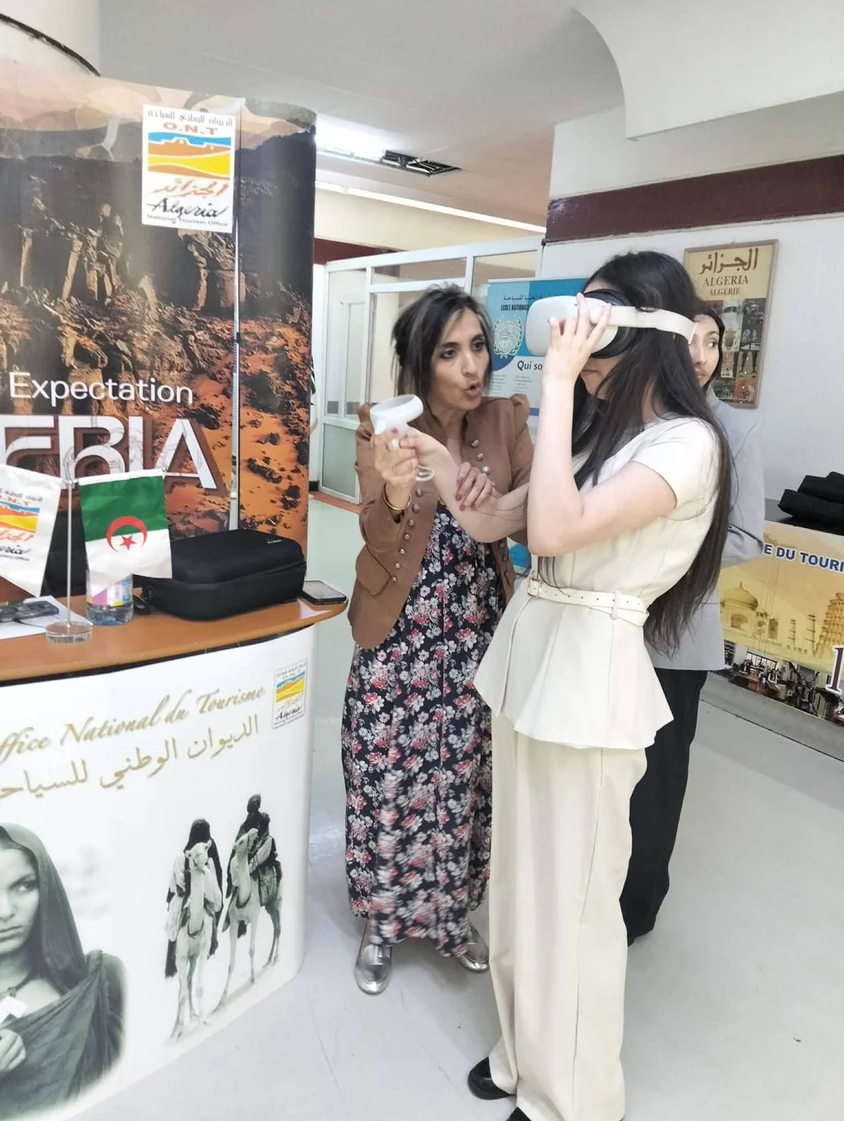 مشاركة الديوان في الطبعة الثالثة لمنتدى التربصات والتوظيف