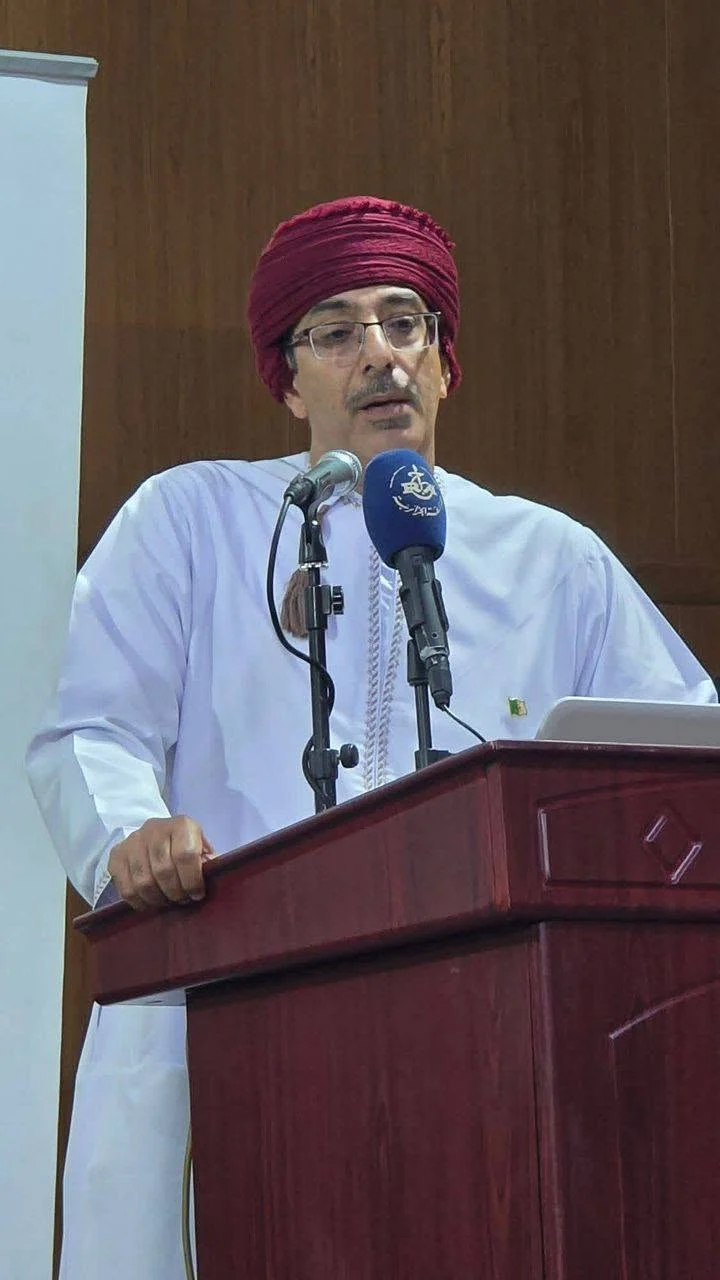 Charlas del Festival Internacional de Turismo Sahariano en la sala de Malik Ben Nabi
