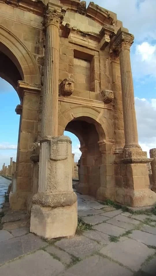 انطلاق رحلة الإعلاميين للتعريف بالمسارات السياحية التاريخية